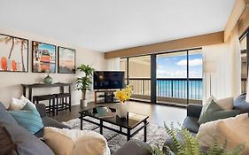 Spacious Waikiki Beach 2Br-Ocean View-Free Parking